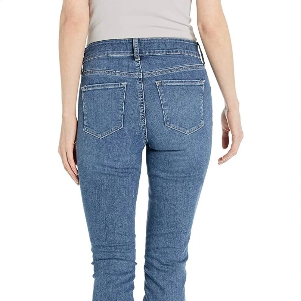 NWT NYDJ Ami Skinny Legging Jeans Size 10 with Lift Tuck® Technology